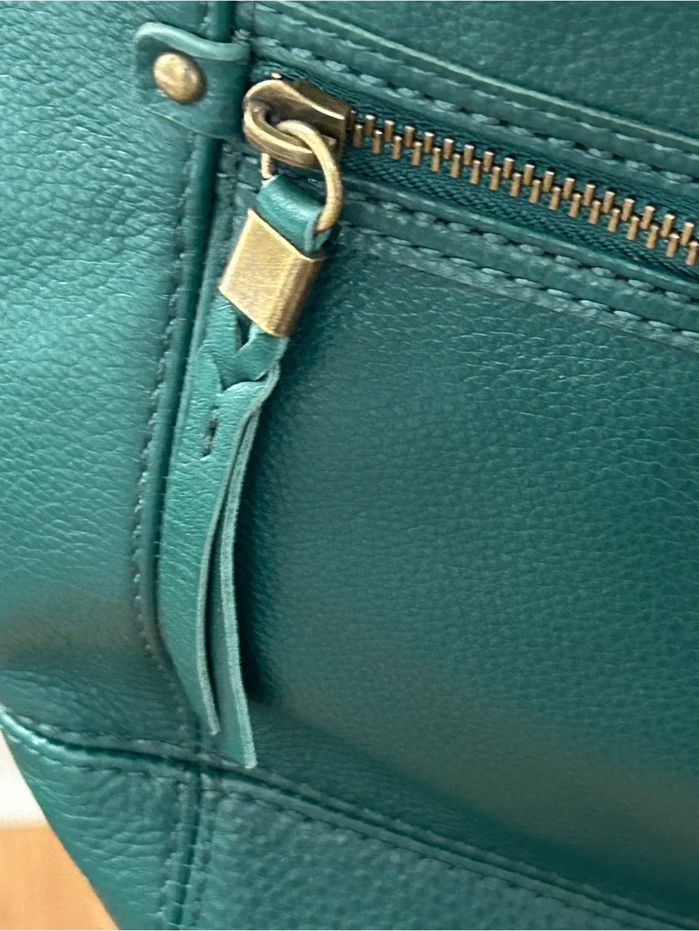 NWT The Sak Sequoia Leather Hobo Bag Pine Green Shoulder Purse Handbag 107136⁠